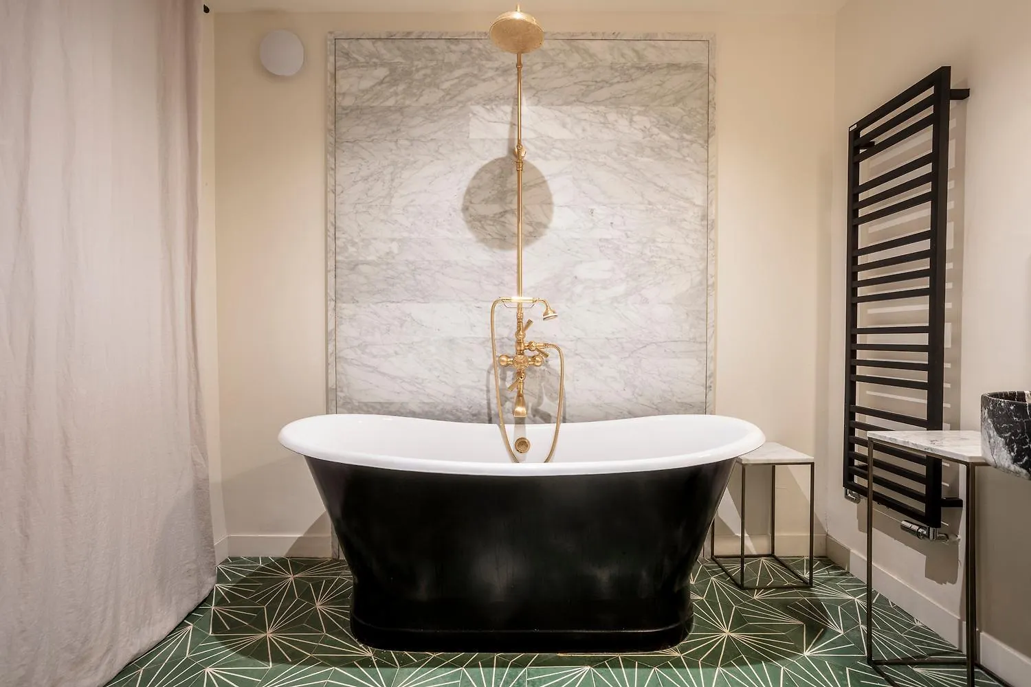 Parisian Loft With Plenty Of Light And Solarium In Bastille Area Paris