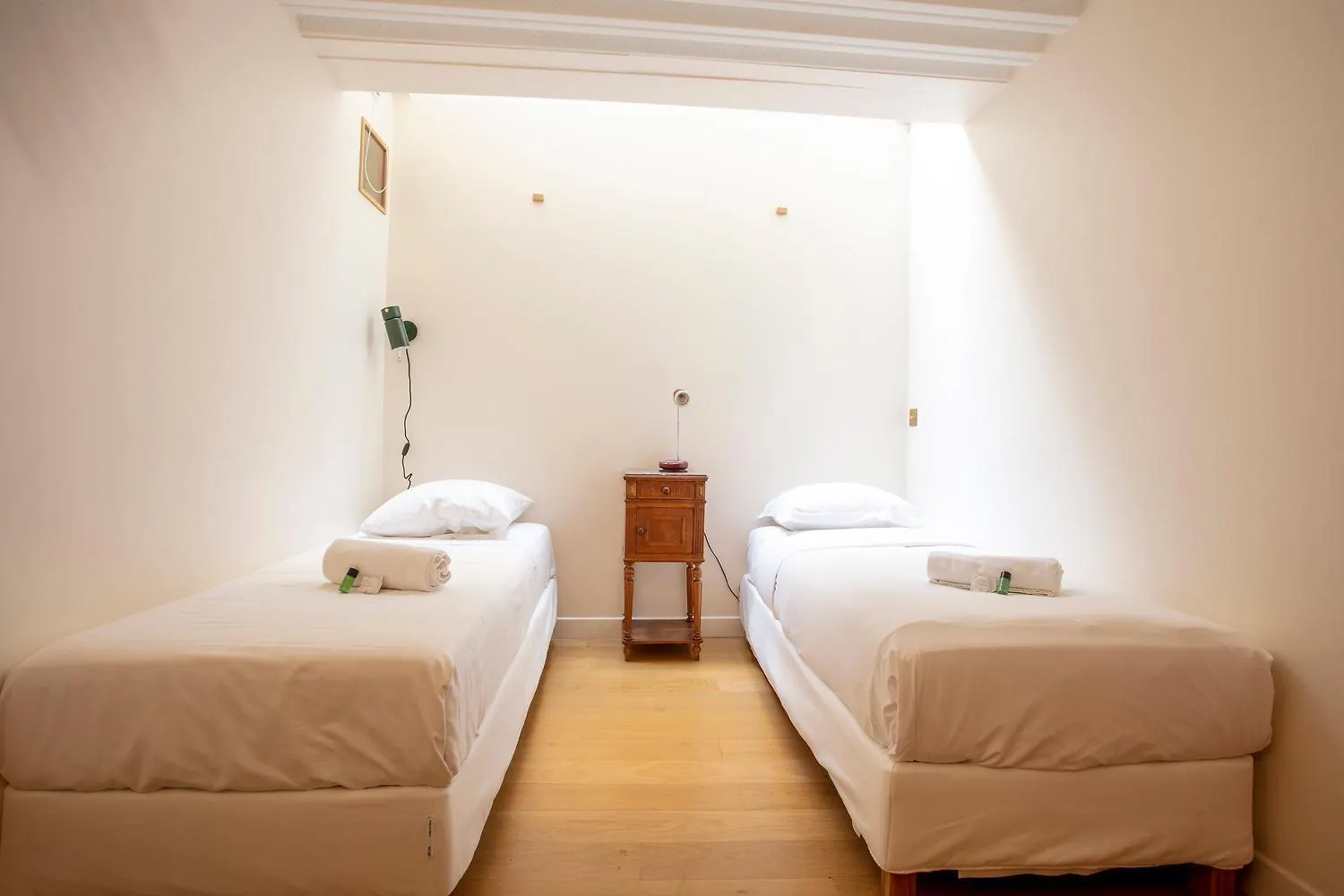 Parisian Loft With Plenty Of Light And Solarium In Bastille Area